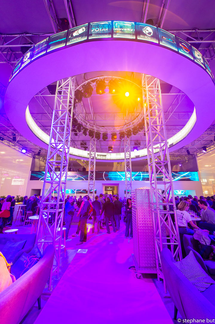 Alternative text - Revivez en images le stand NOVELTY sur Heavent Paris 2019